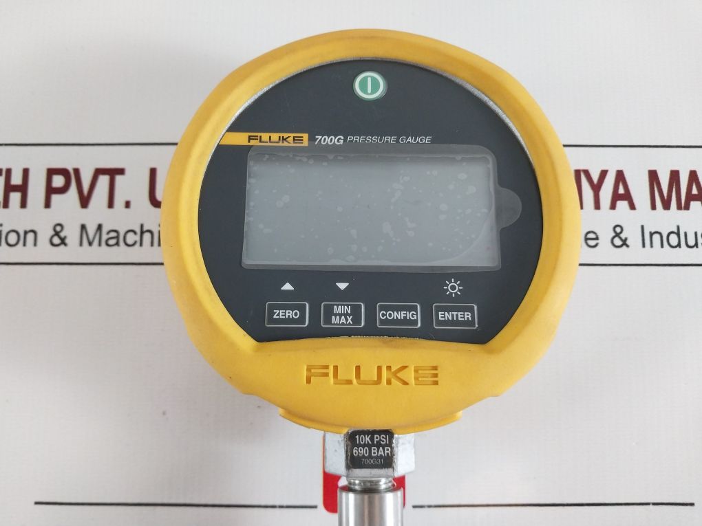 Fluke 700G Pressure Gauge With 700Htp2 Hydraulic Test Pump