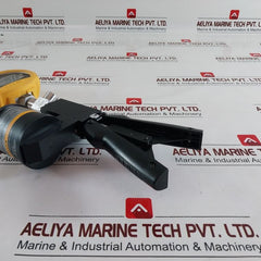 Fluke 700G Pressure Gauge With 700Htp2 Hydraulic Test Pump