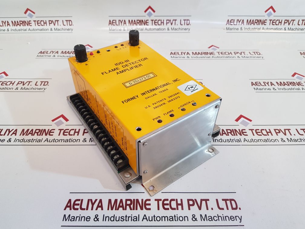 Forney D-351373-01 Flame Detector Amplifier +50 Vdc