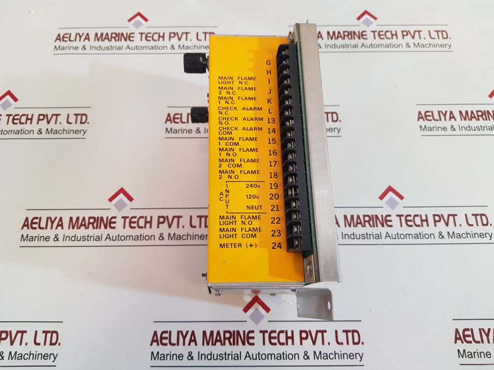 Forney D-351373-01 Flame Detector Amplifier +50 Vdc