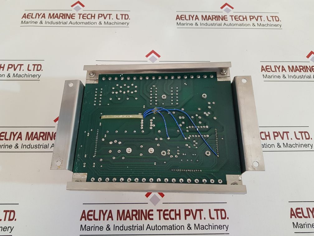 Forney D-351373-01 Flame Detector Amplifier +50 Vdc