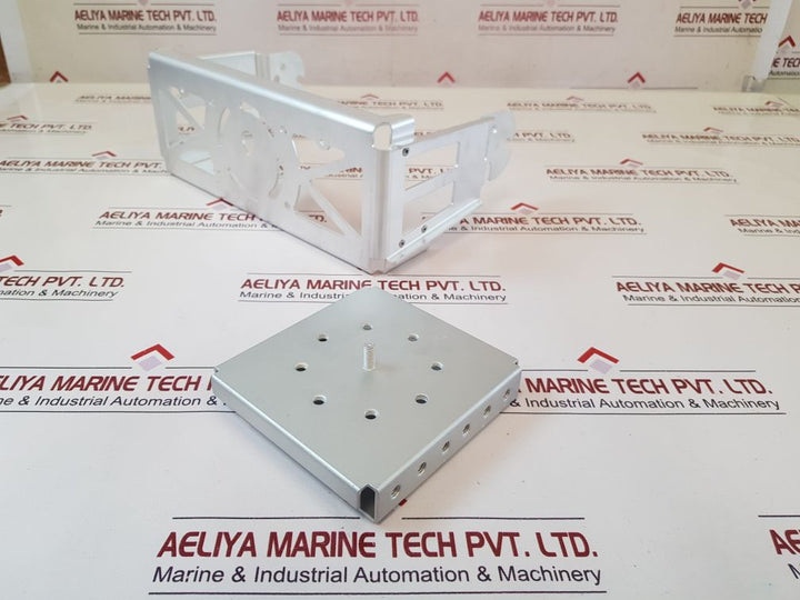 Foxconn 700-23935-01 Mounting Bracket Set 700-35299-01