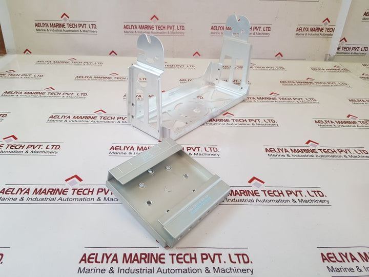 Foxconn 700-23935-01 Mounting Bracket Set 700-35299-01