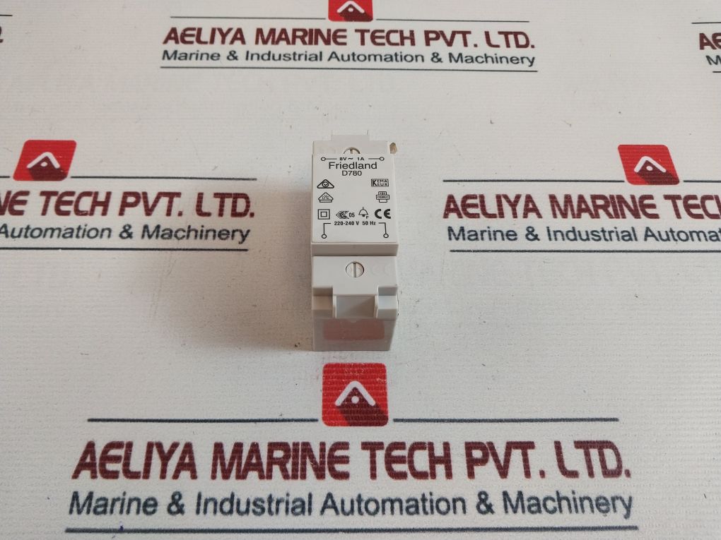 Friedland D780 Transformer 8V 1.0A