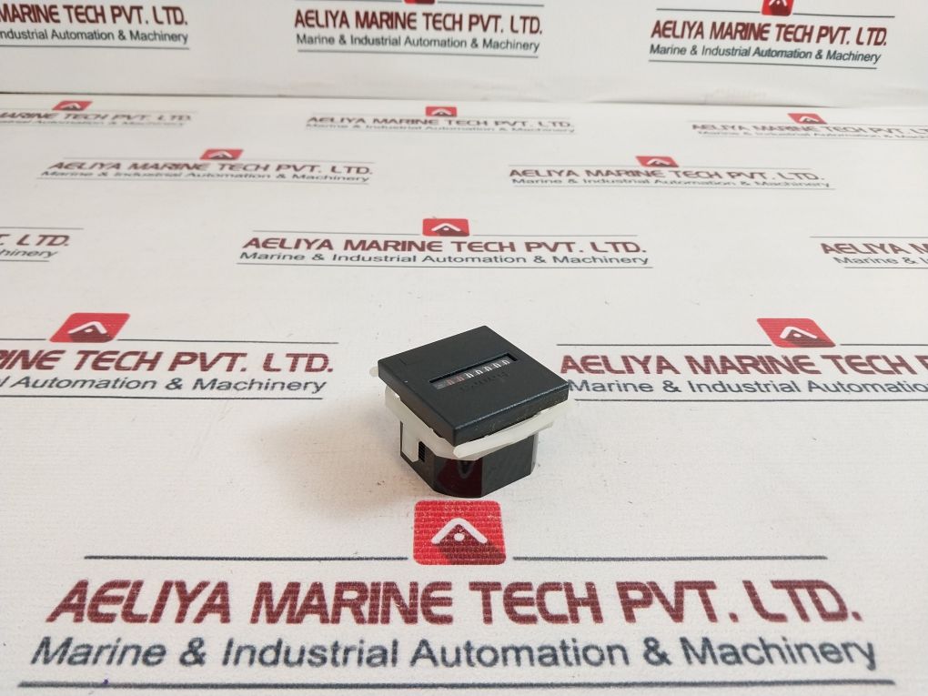 Fritz Kubler H57 Electromechanic Counter 3.220.401.075