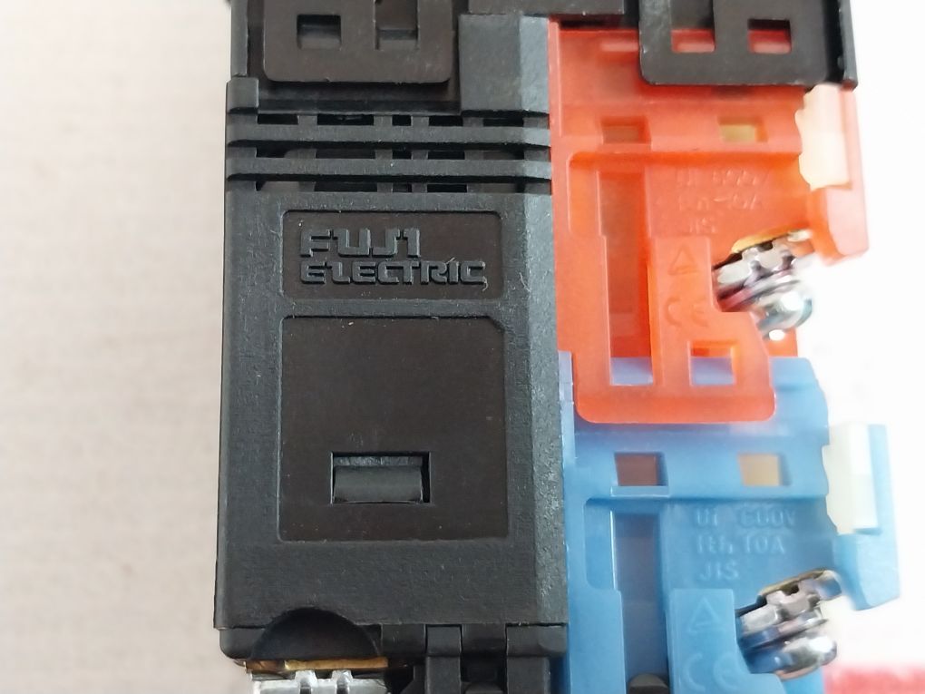 Fuji Ar30G4L Push Button Switch