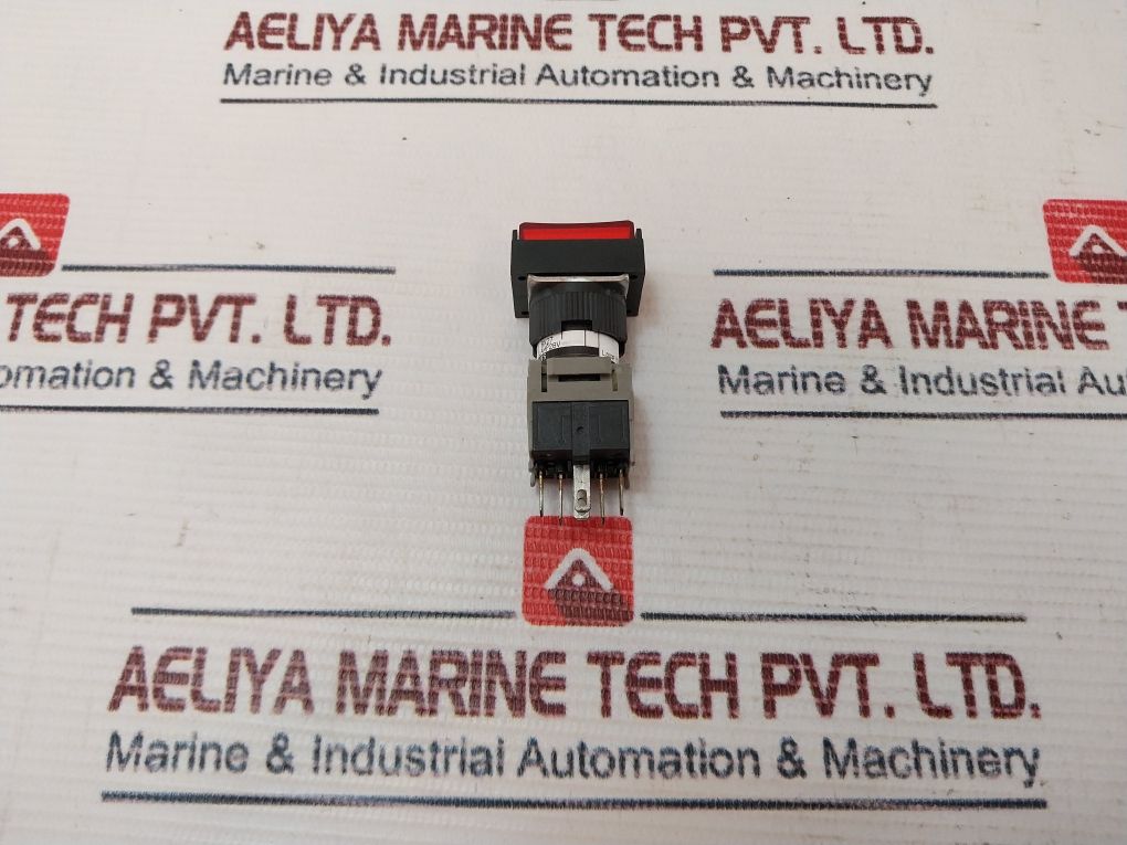 Fuji Electric Ah164-tl E Push Button Switch