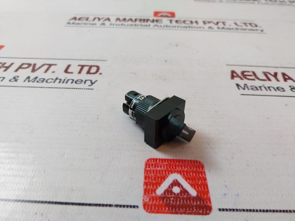 Fuji Electric Ah16P-p2 Command Switch 250V 5A