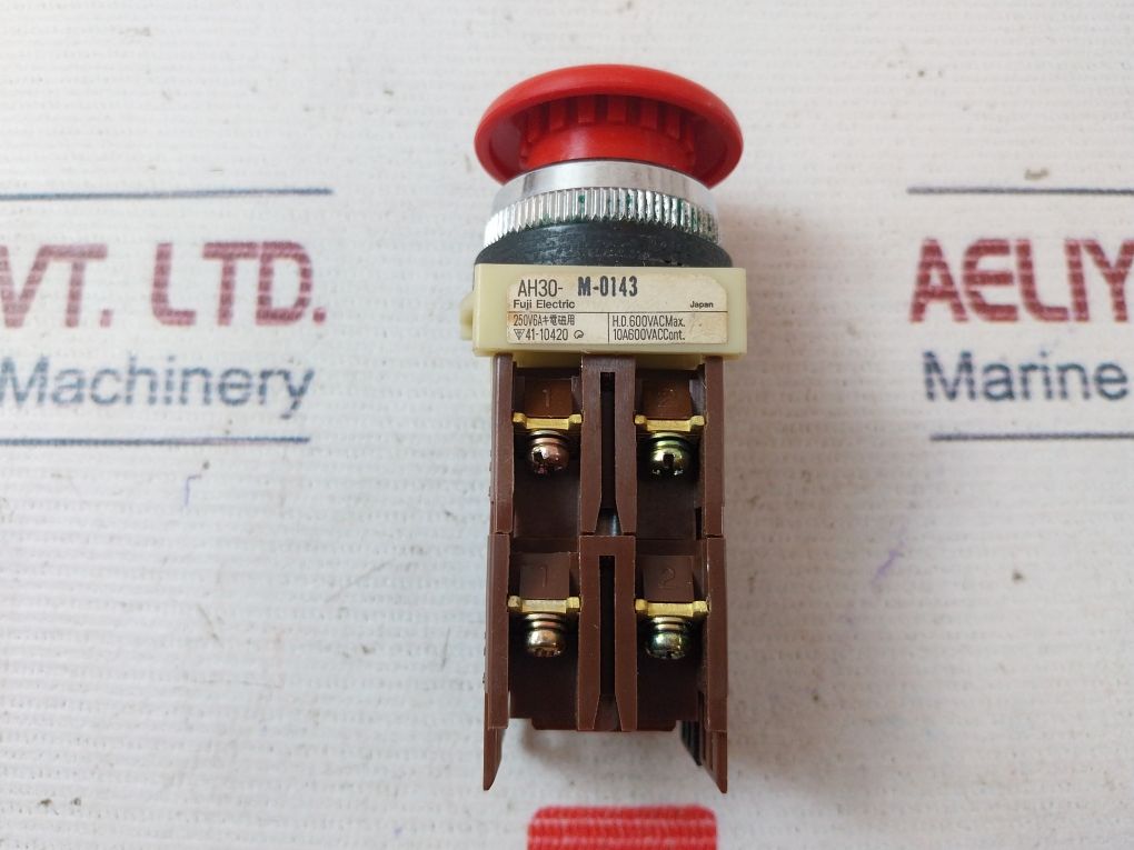 Fuji Electric Ah30-3-0143 Red Push Button Switch 250V 6A
