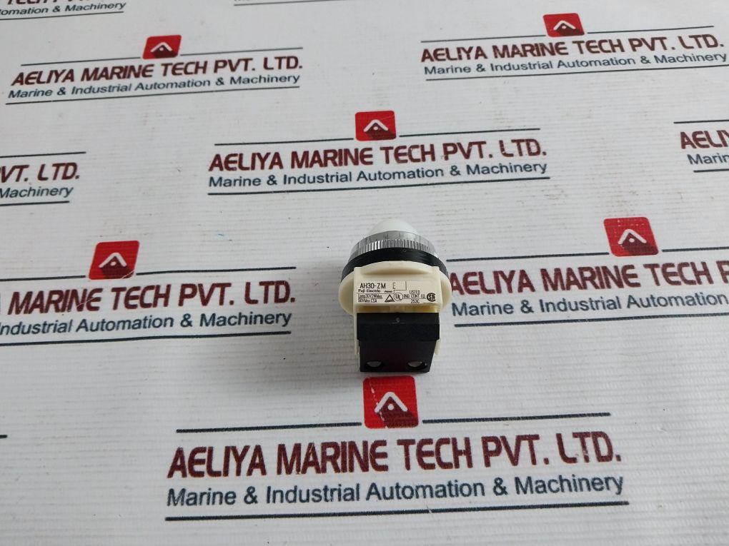 Fuji Electric Ah30-zm E Command Switch 381.08.005
