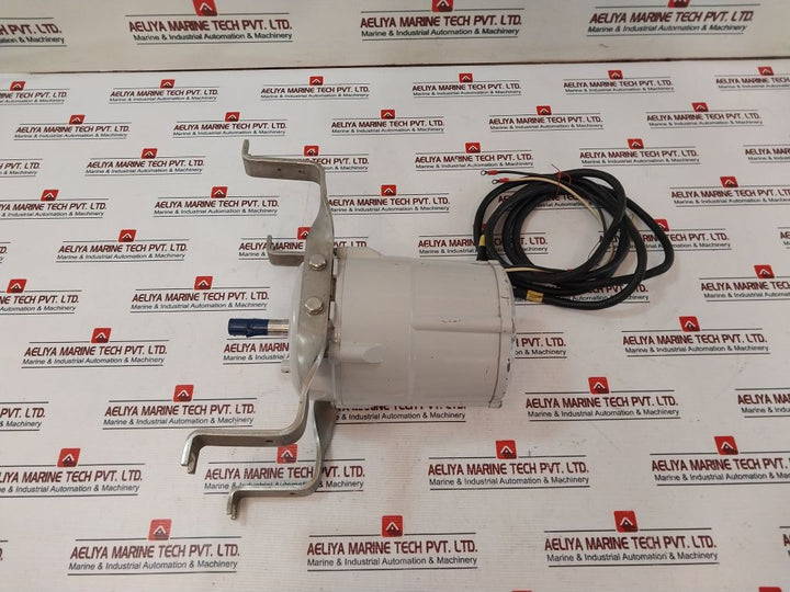 Fuji Electric Aprek91S-4 Motor With Mounting 415/440 Volt (Not Working)