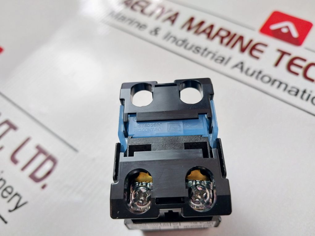 Fuji Electric Ar22F0M-10E3G Push Button