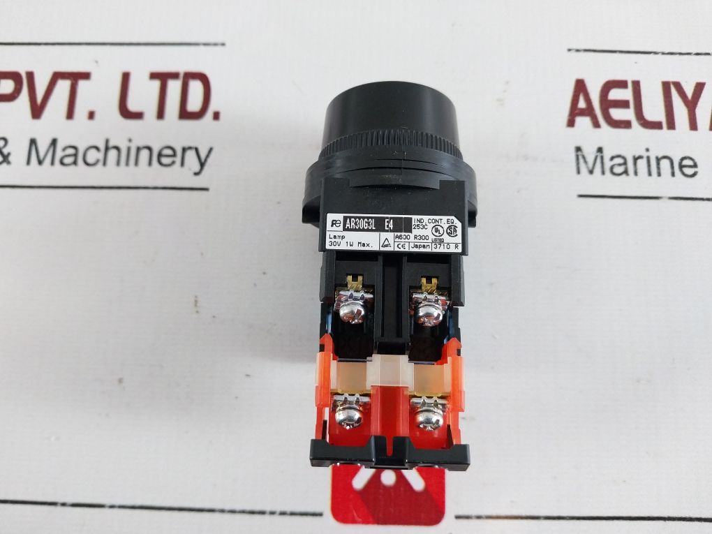 Fuji Electric Ar30G3L-11E4G Illuminated Push Button Switch Ar30G3L E4