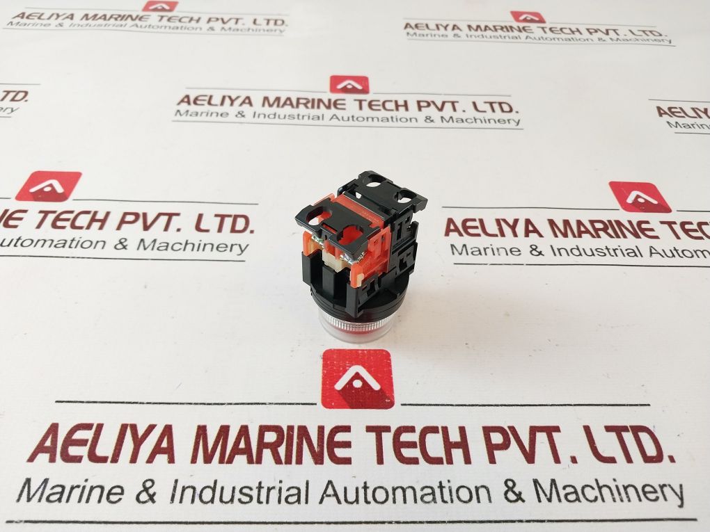 Fuji Electric Ar30G4L-01E3R Lluminated Red Pushbutton