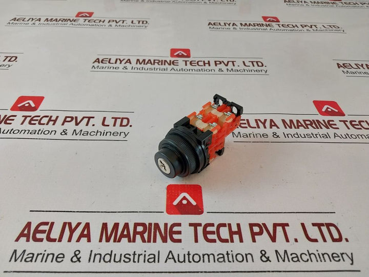 Fuji Electric Ar30Jr-2A Selector Switch