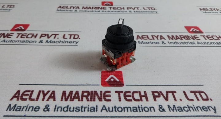 Fuji Electric Ar30Pr-202B Selector Switch