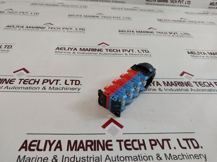 Fuji Electric Ar30Pr-3 Selector Switch