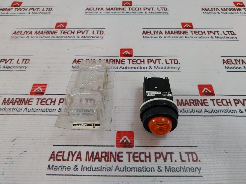 Fuji Electric Ar9T511-h Push Button Switch 100-110V 50-60Hz
