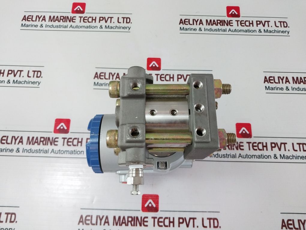 Fuji Electric Fkgb03V4-2Acyy-aa Fcx-aii Gauge Pressure Transmitter 24Vdc