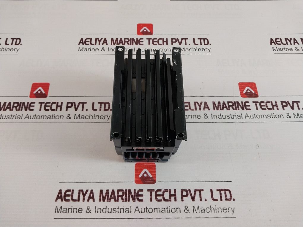 Fuji Electric Frn0.4C1S-7A Frequency Converter