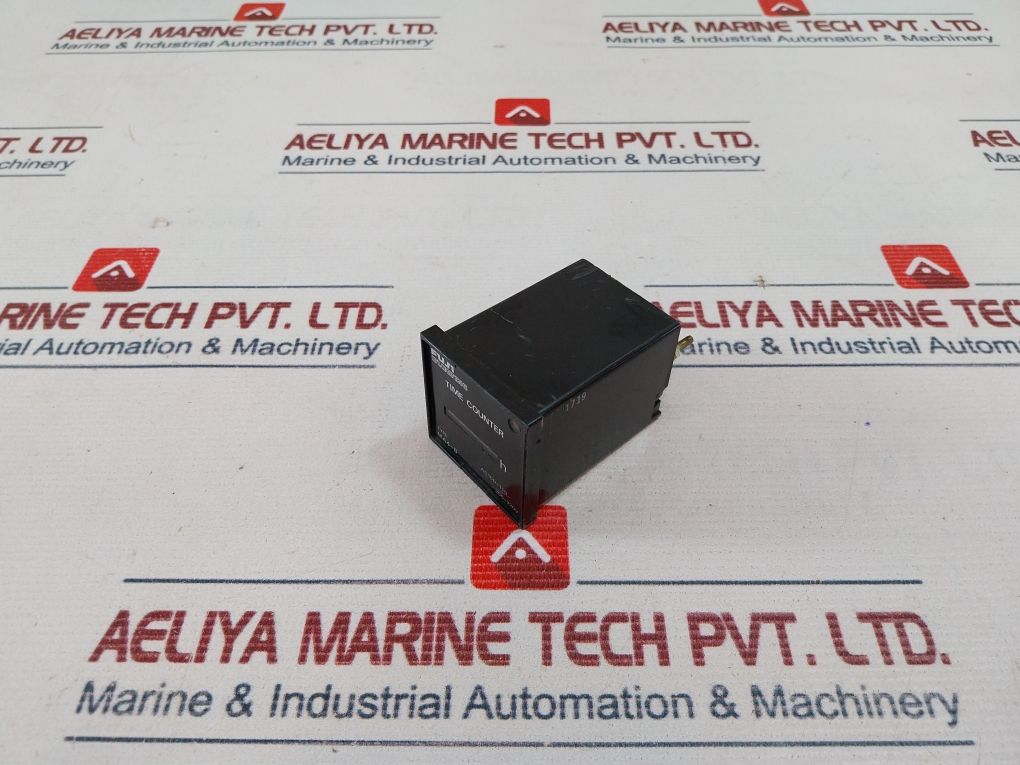 Fuji Electric Ma4-b Time Counter