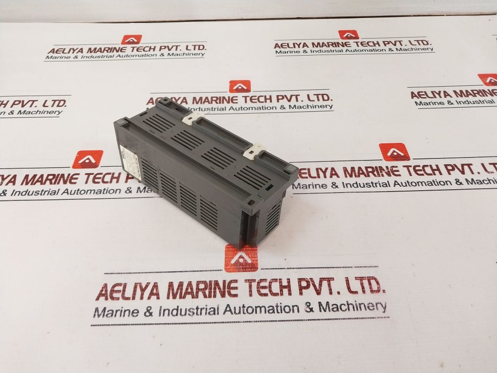 Fuji Electric Np2Y16R-rt1C T-link I/O Terminal Unit 24Vdc