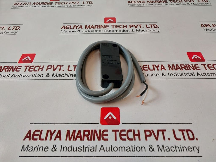 Fuji Electric Pm-2S Magnetic Proximity Switch