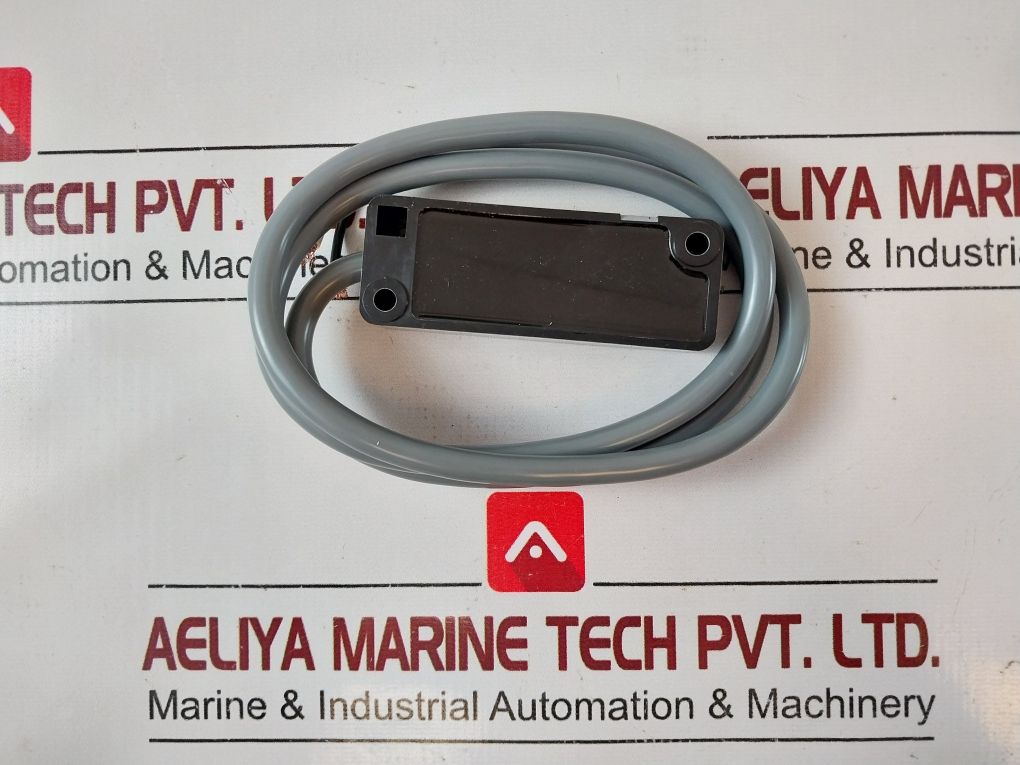 Fuji Electric Pm-2S Magnetic Proximity Switch