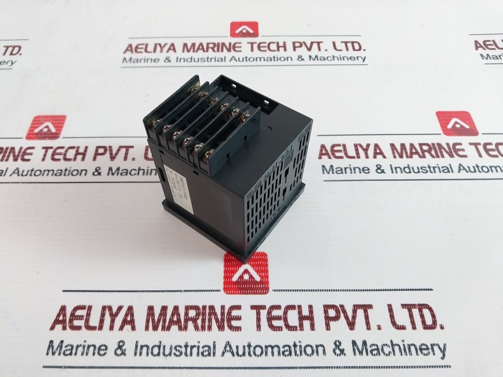 Fuji Electric Pxr-7 Temperature Controllers 100-240Vac