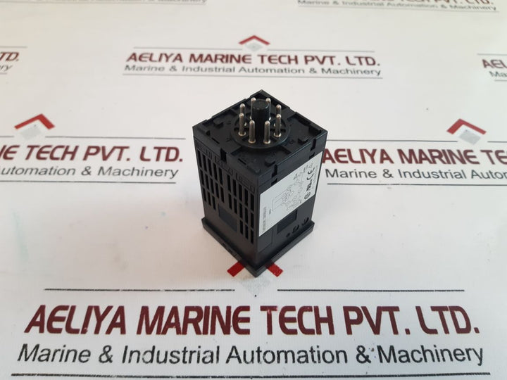 Fuji Electric Pxr4Tas1-0V000 Temperature Controller
