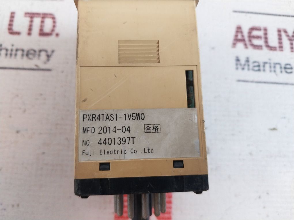 Fuji Electric Pxr4Tas1-1V5W0 Temperature Controller