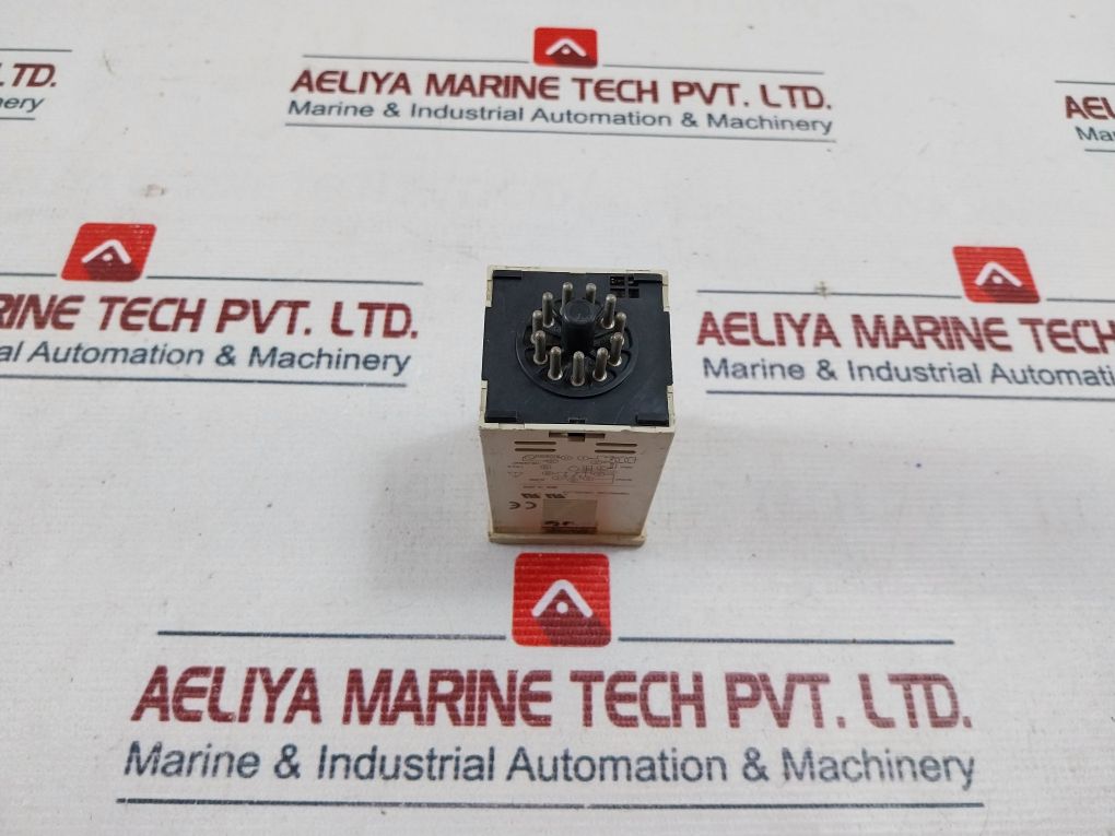 Fuji Electric Pxz-4 Temperature Conotroller 50/60Hz