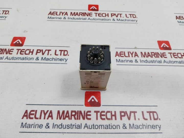 Fuji Electric Pxz-4 Temperature Conotroller 50/60Hz