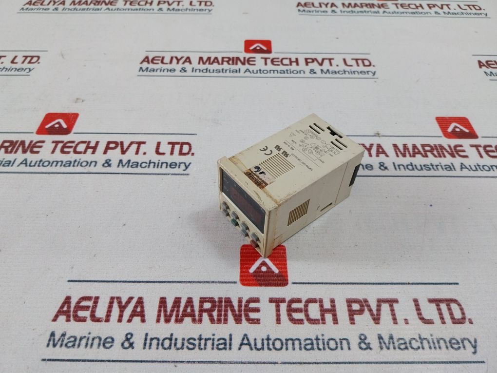 Fuji Electric Pxz-4 Temperature Conotroller 50/60Hz