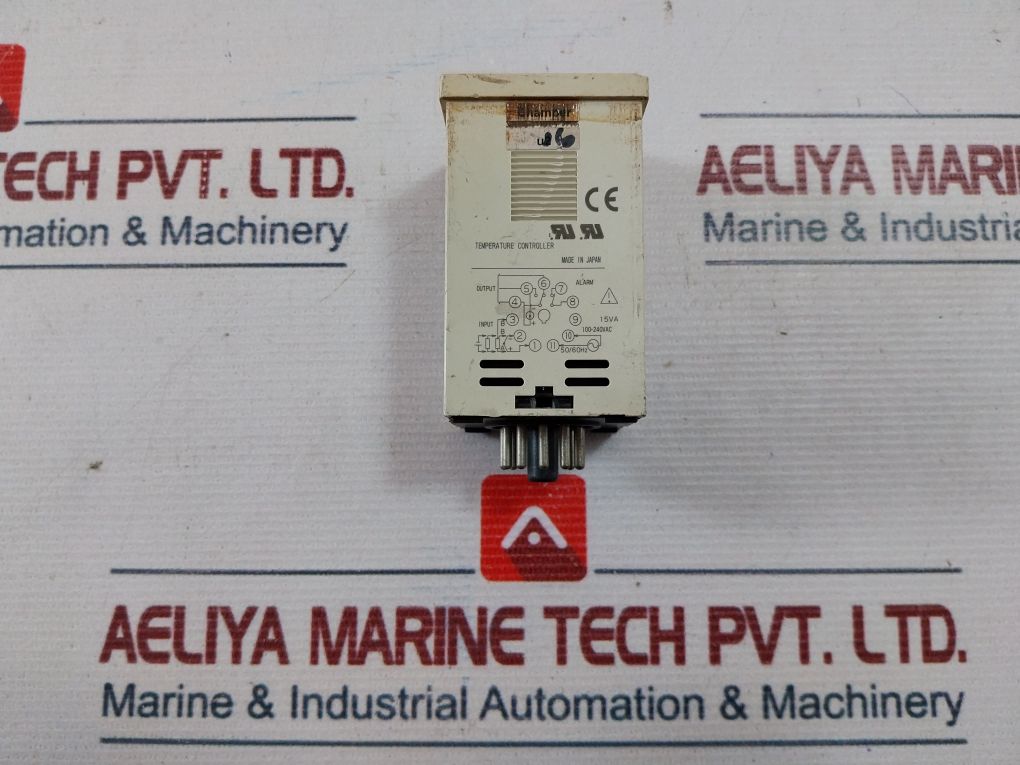 Fuji Electric Pxz-4 Temperature Conotroller 50/60Hz