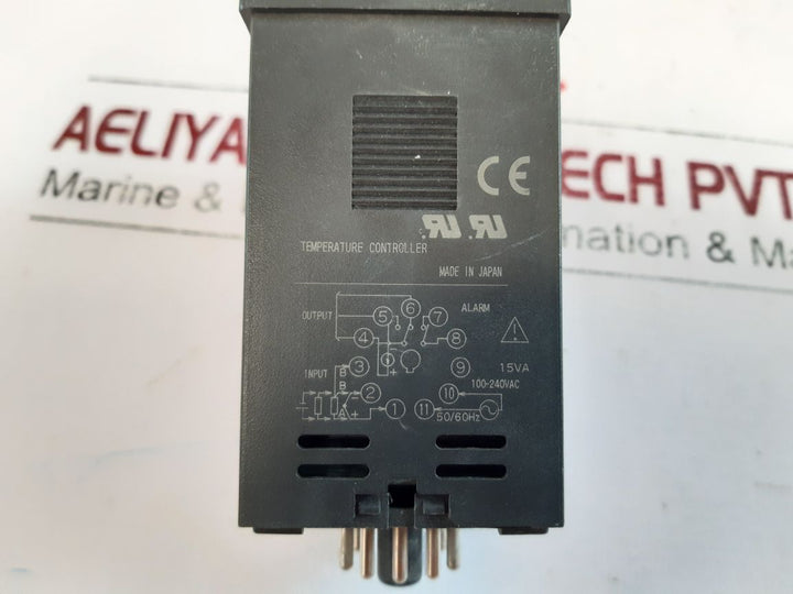 Fuji Electric Pxz-4 Temperature Controller 100-240Vac
