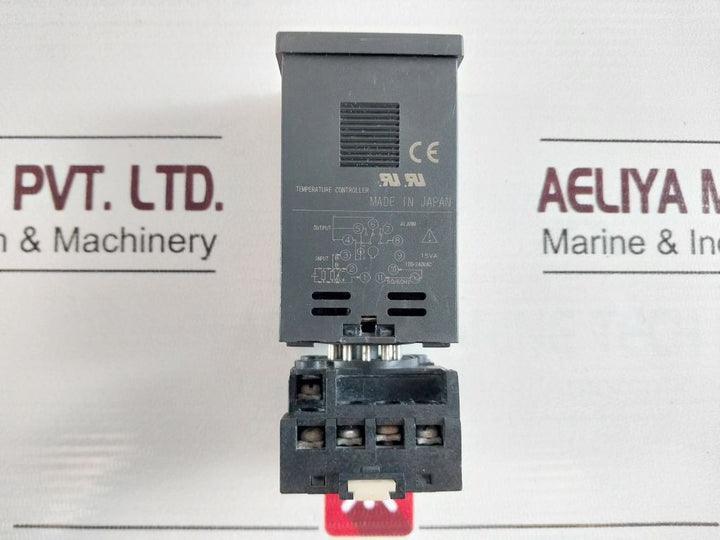 Fuji Electric Pxz4Tay2-5Vc26-d Temperature Controller With Base