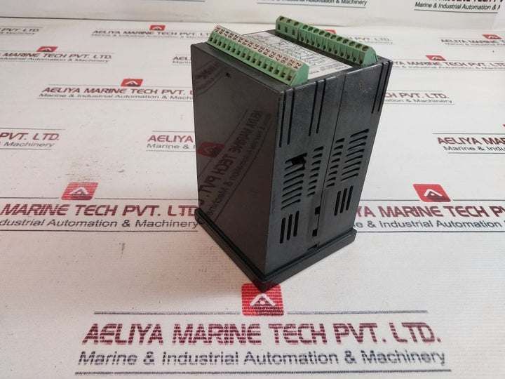 Fuji Electric Pyh9A302-0Yyby Temperature Controller 85~265Vac