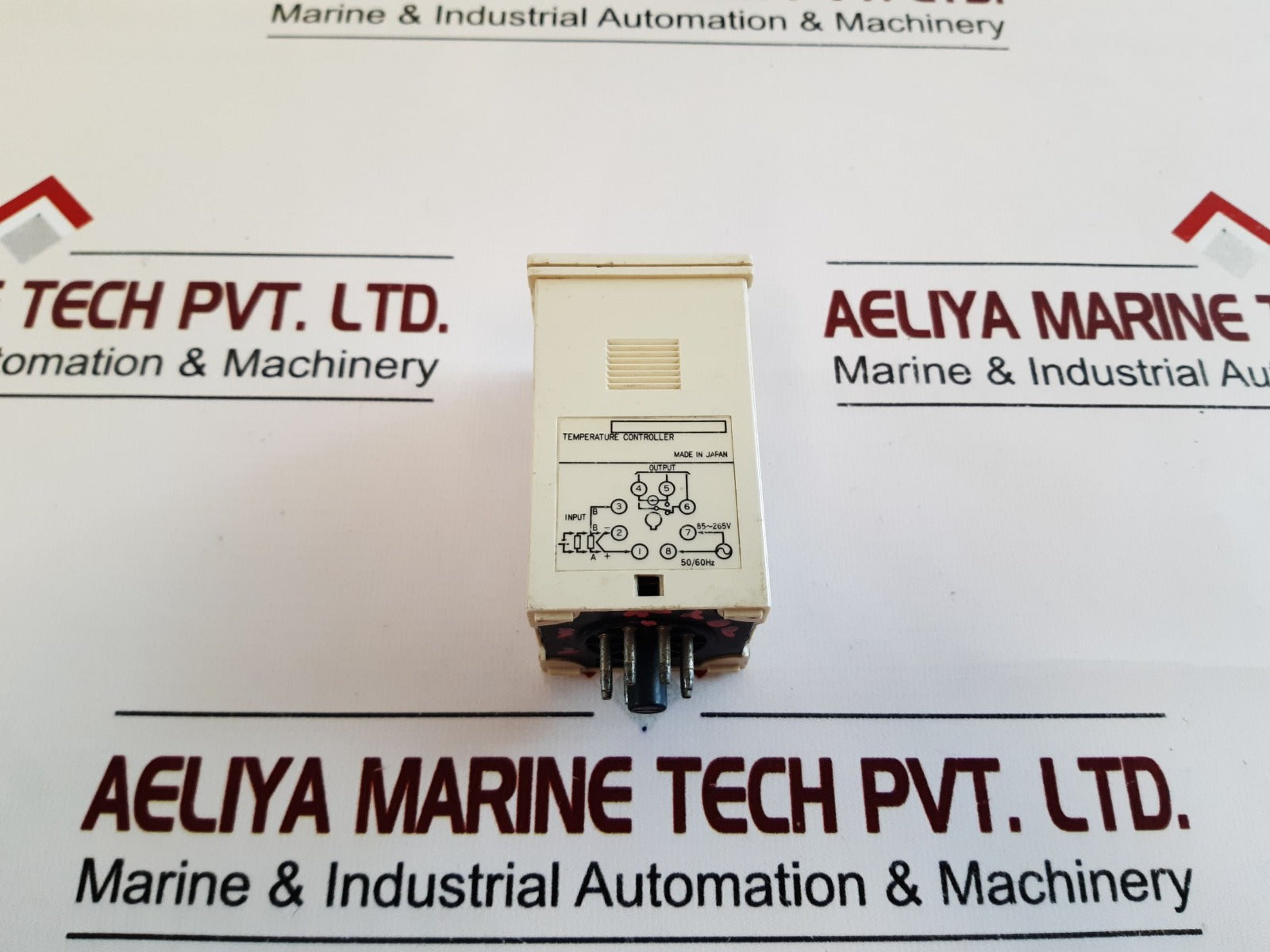 Fuji Pyv4Tay1-0Y Temperature Controller Pyv-4