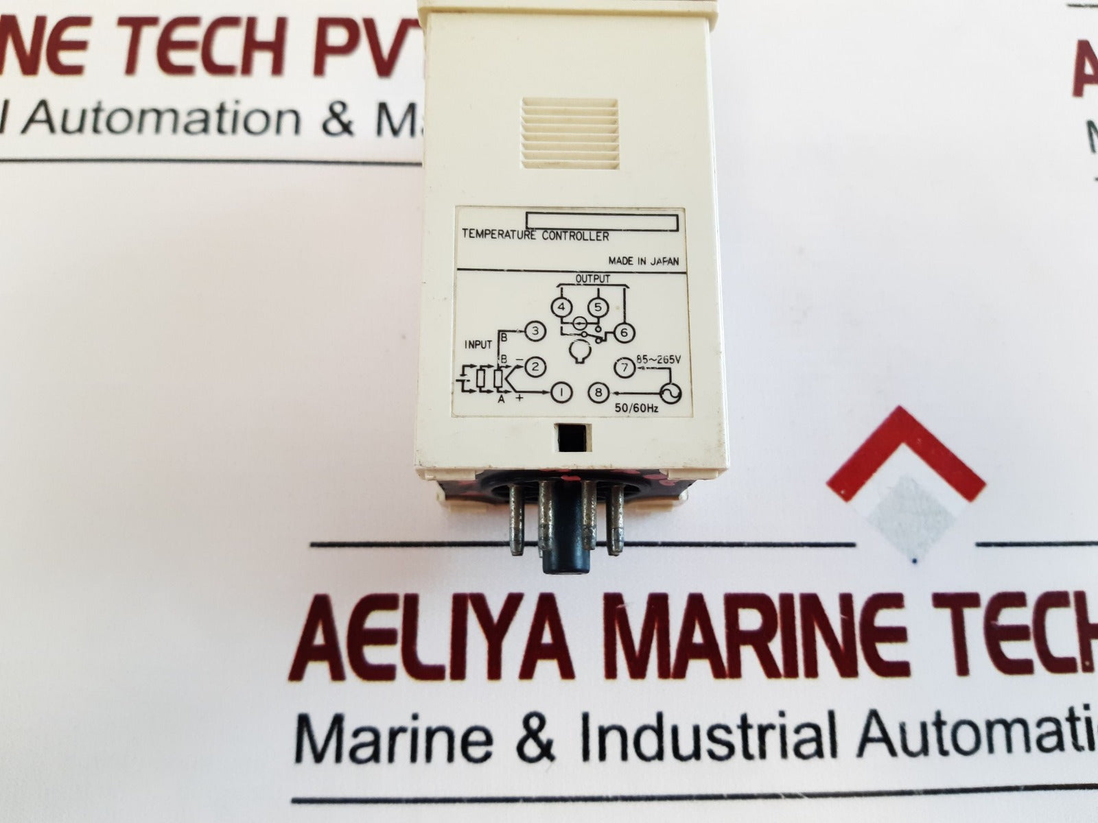 Fuji Pyv4Tay1-0Y Temperature Controller Pyv-4