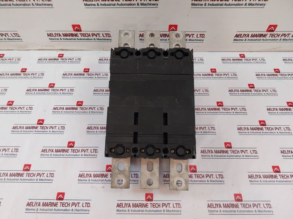 Fuji Electric Sa803R Auto Breaker 700A