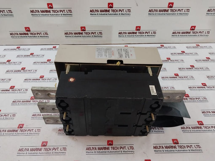 Fuji Electric Sa803R Motor Operating Mechanism 800A Ac690V Dc250V