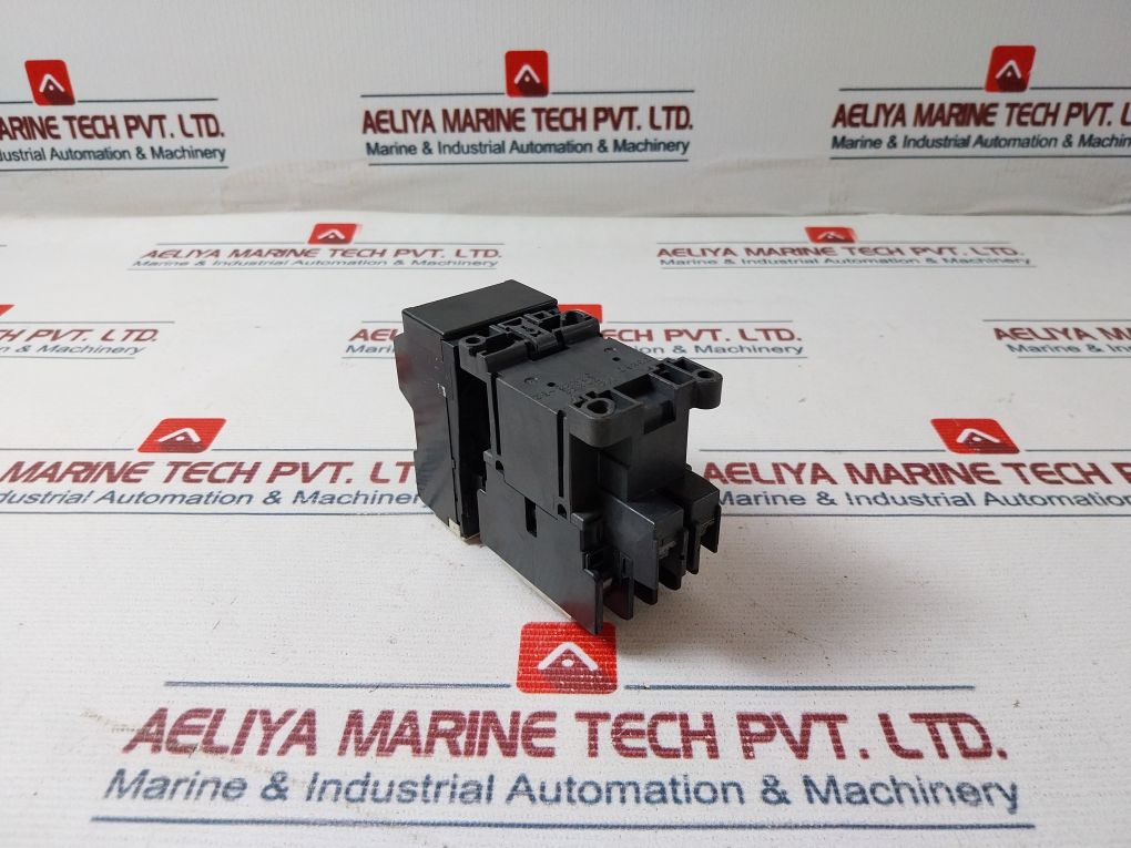 Fuji Electric Sc-0 Contactor