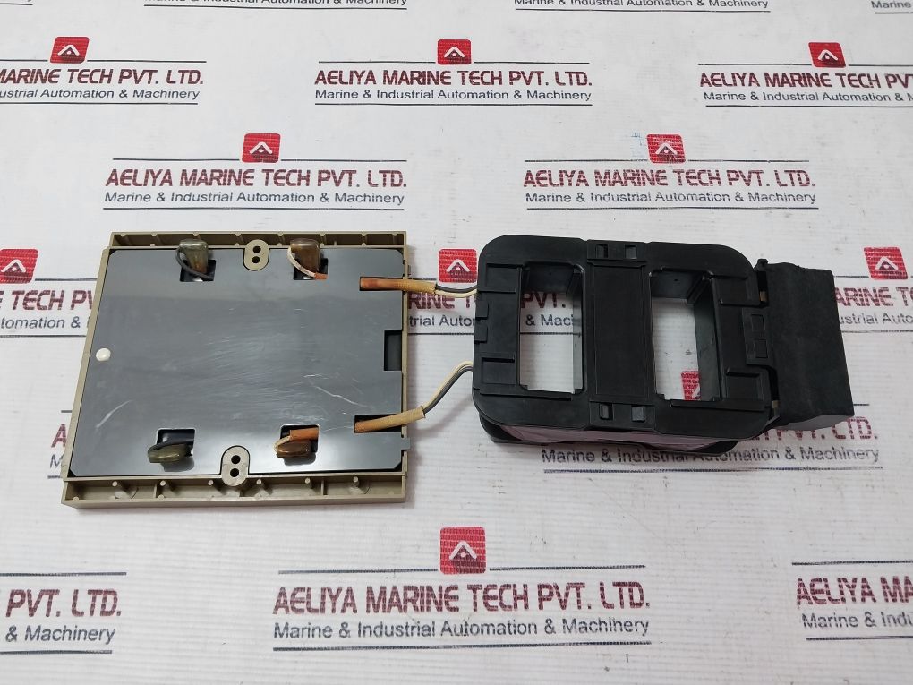 Fuji Electric Sc-12N Magnetic Motor Contactor Coil 380-450V 50/60Hz