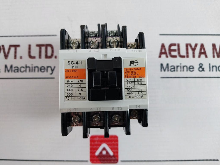 Fuji Electric Sc-4-1 Magnetic Contactor Auxiliary Relay