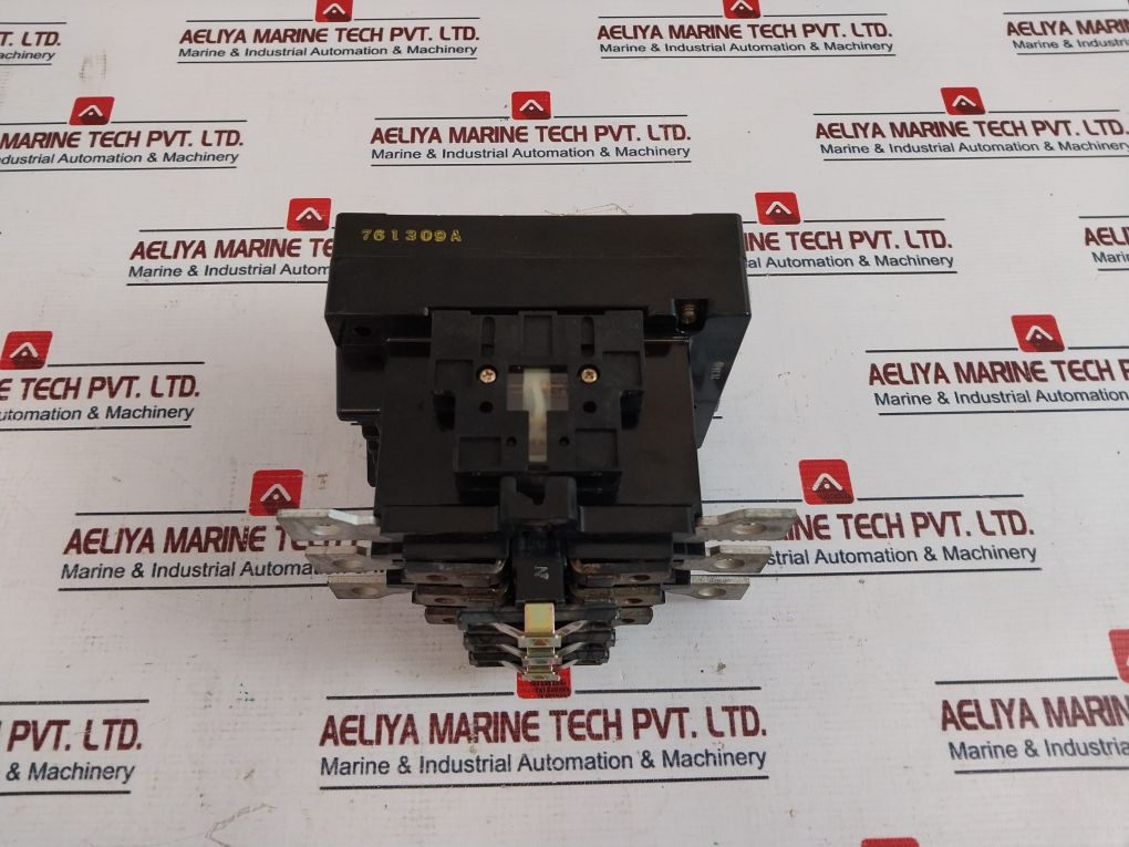 Fuji Electric Sc-5N [93] Magnetic Contactor 150A 380-450V 50/60Hz