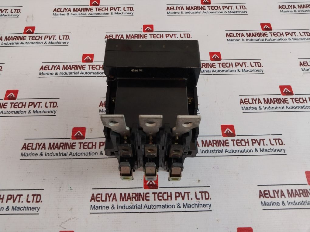 Fuji Electric Sc-5N [93] Magnetic Contactor 150A 380-450V 50/60Hz