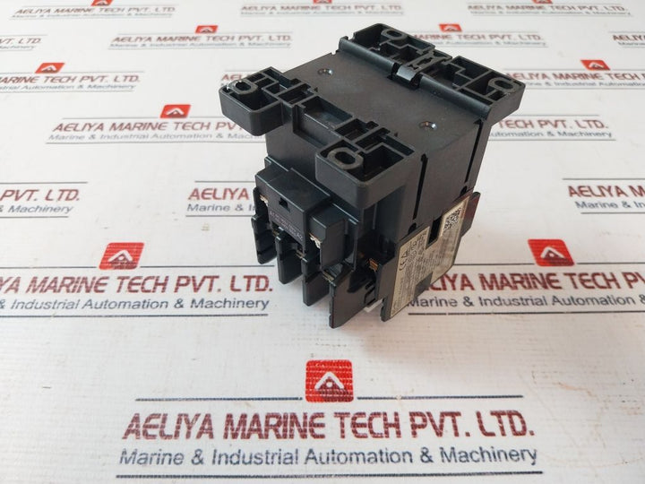 Fuji Electric Sc-n1 Magnetic Contactor 3Nc0T
