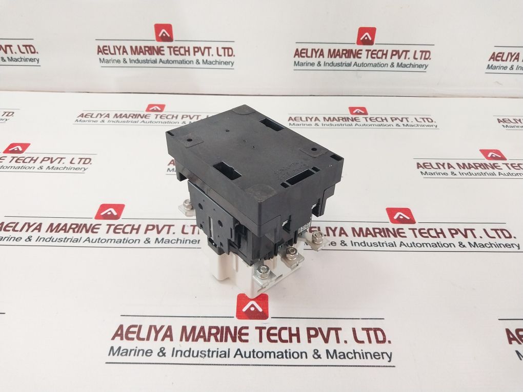 Fuji Electric Sc-n5 [93] Magnetic Contactor Ac 200-250V 50/60Hz