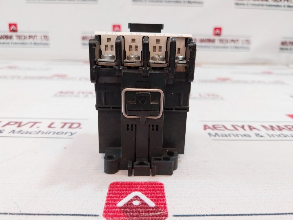 Fuji Electric Sc19Aa Magnetic Contactor 690V
